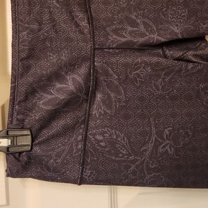 PrAna Size Small Yoga Capri Workout Pant with Subtle Design